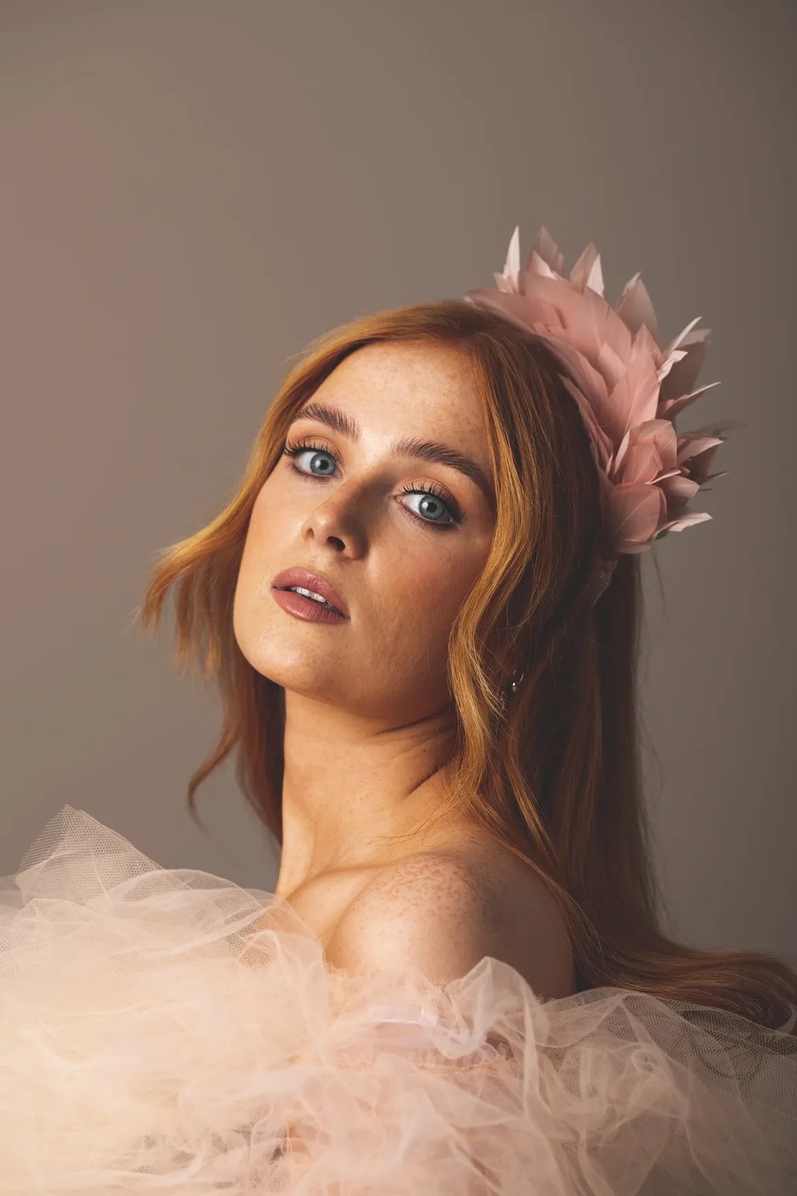 DFM Half Moon Feathered Headpiece Soft Pink