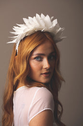 DFM White Full Moon Feathered Headpiece